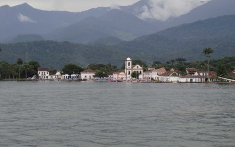 Paraty - Vista de alto Mar