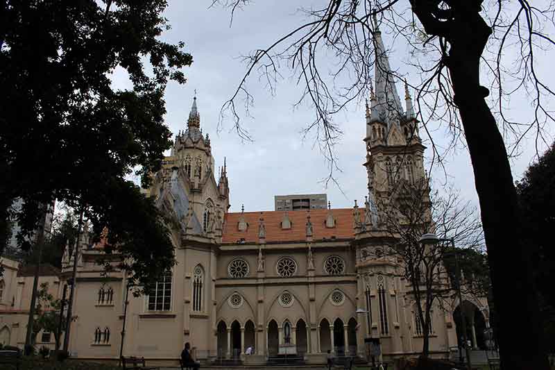 Catedral Nossa Senhora da Boa Viagem - Pontos Turísticos de Belo Horizonte