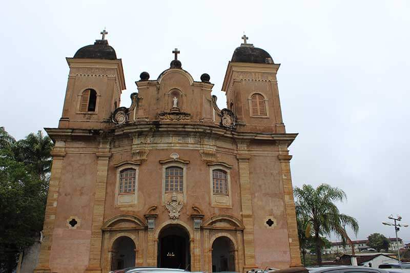 Basílica São Pedro dos Clérigos - Pontos Turísticos de Minas Gerais