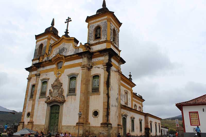 Igreja São Francisco de Assis - Pontos Turísticos de Minas Gerais