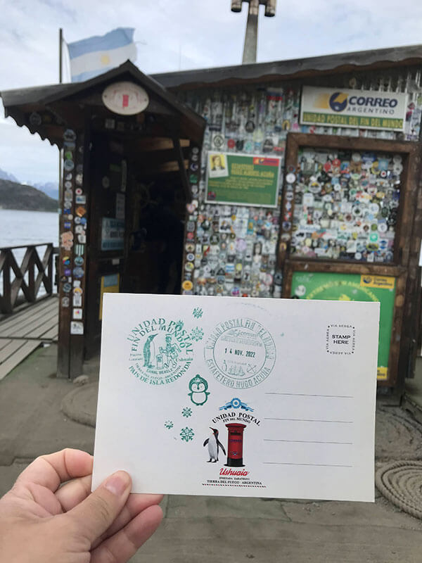 Cartão Postal com Carimbo do Fim do Mundo